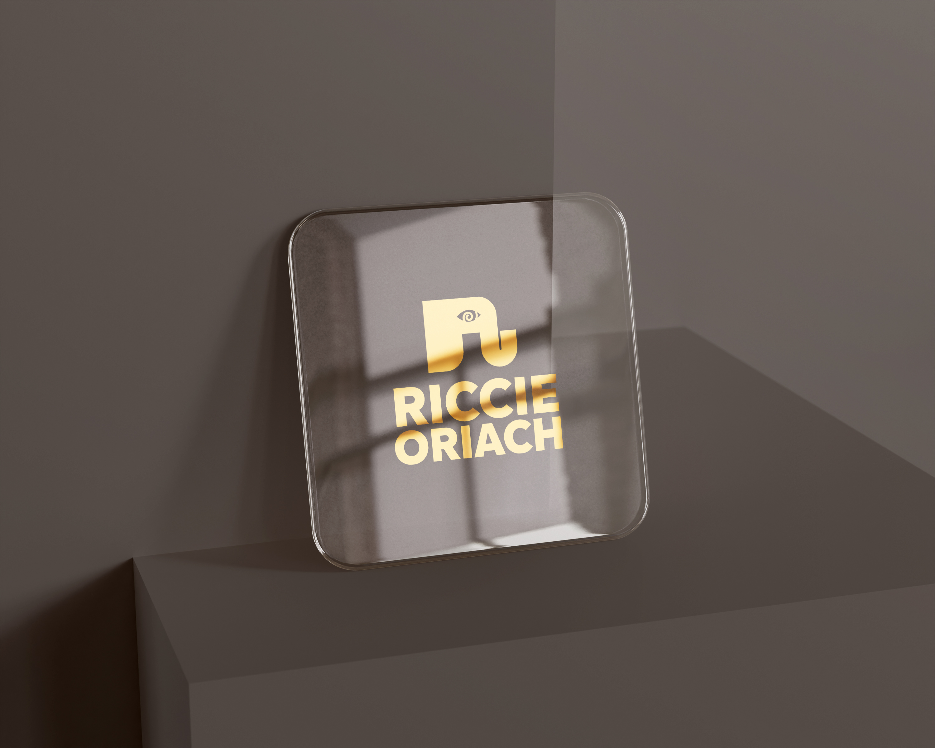 Riccie Oriach Image 7